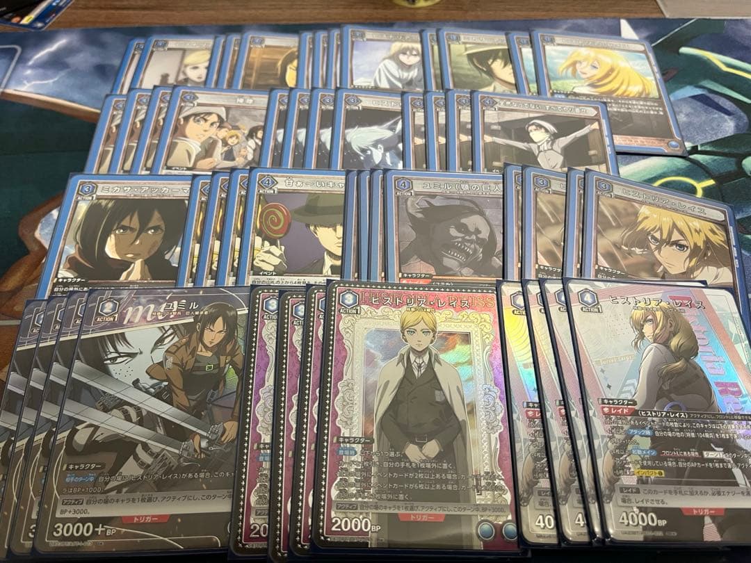 進撃の巨人 青 ヒストリア ユミル クリスタ フルパラデッキ パラレル ミカサ