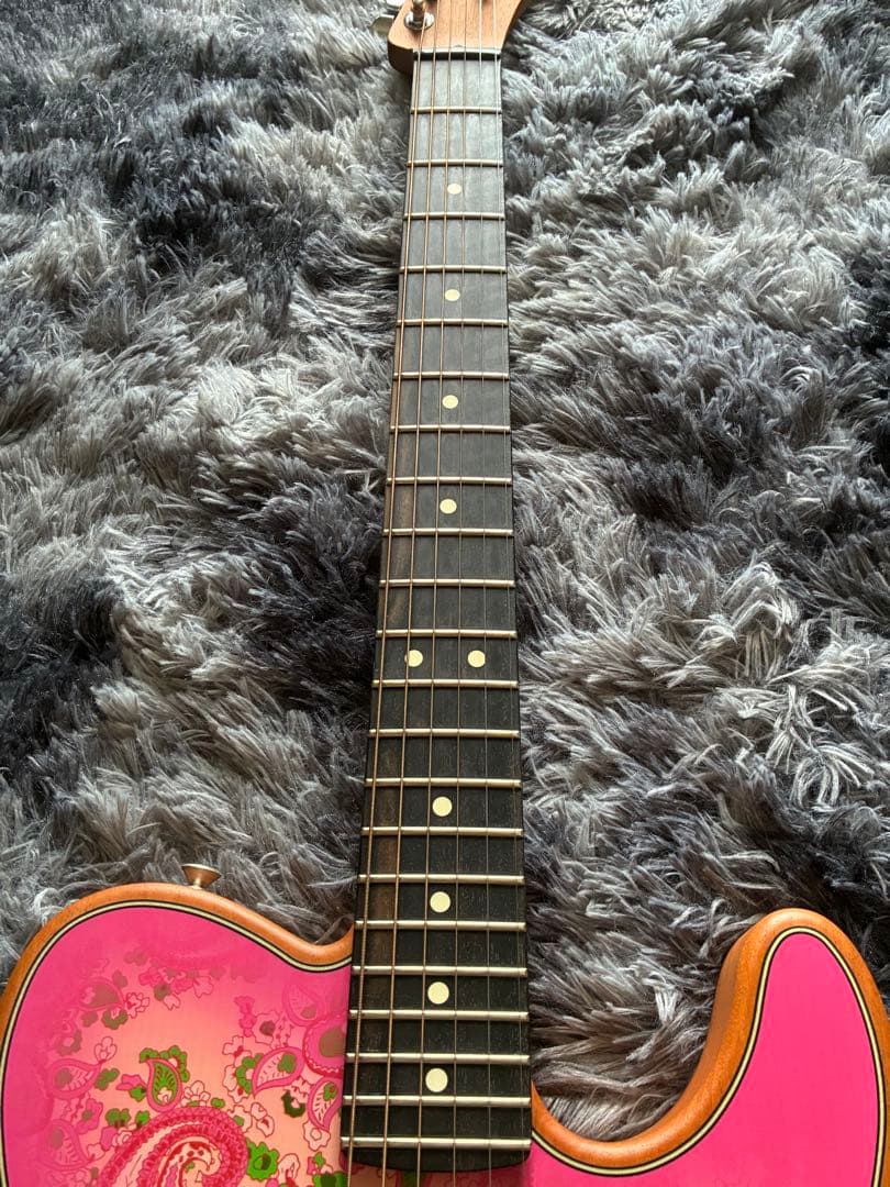 ギター Fender USA Acoustasonic Pink Paisley