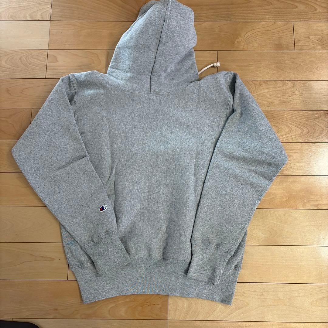 Champion NYU 赤タグ　パーカー