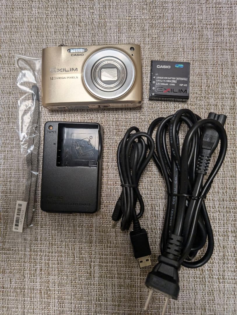 デジタルカメラ CASIO EXILIM EX-Z400