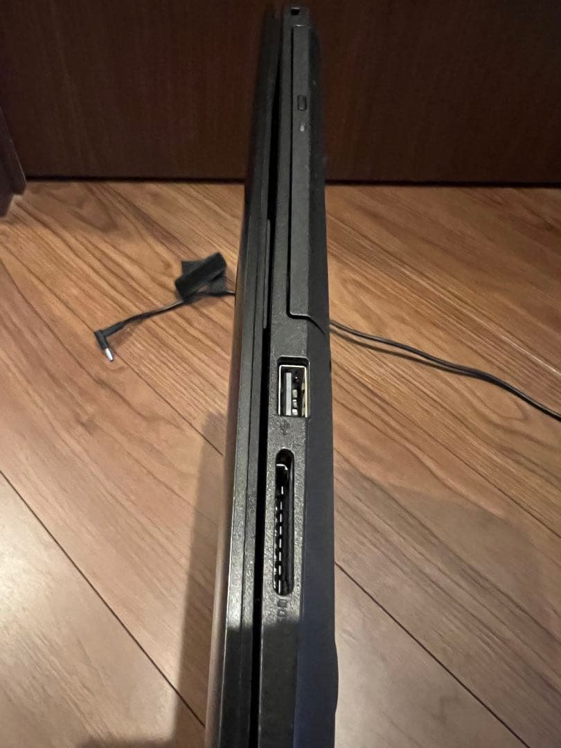 DELL ノート15.6インチ　Core i7-8550