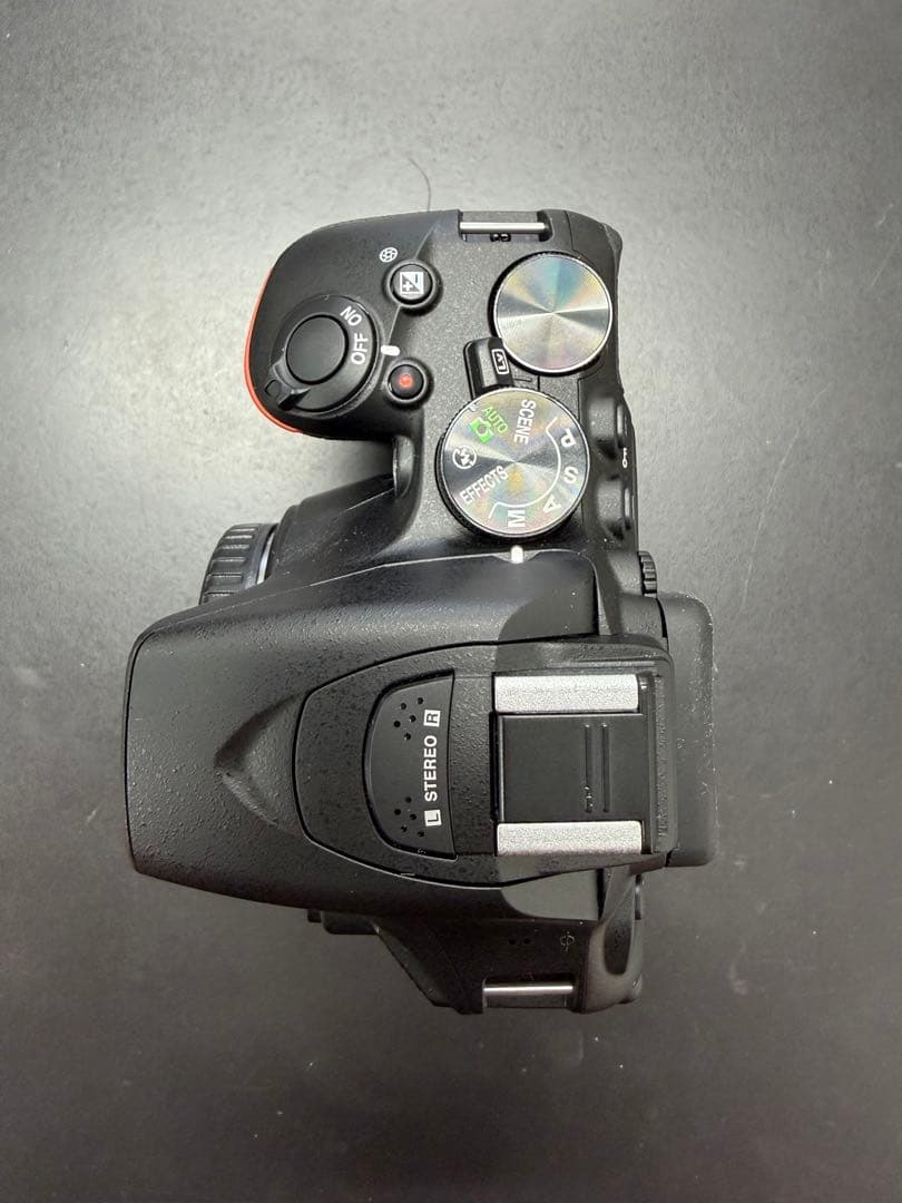 Nikon D5600 ボディほぼ新品