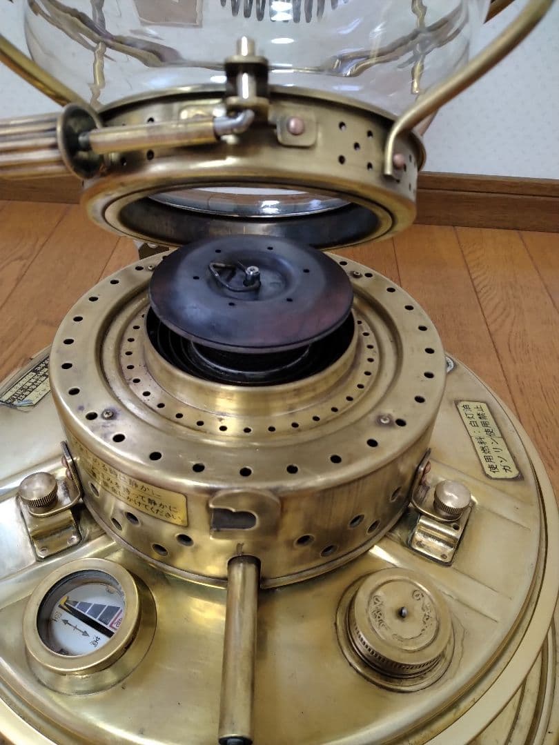 クラシック真鍮石油ストーブ