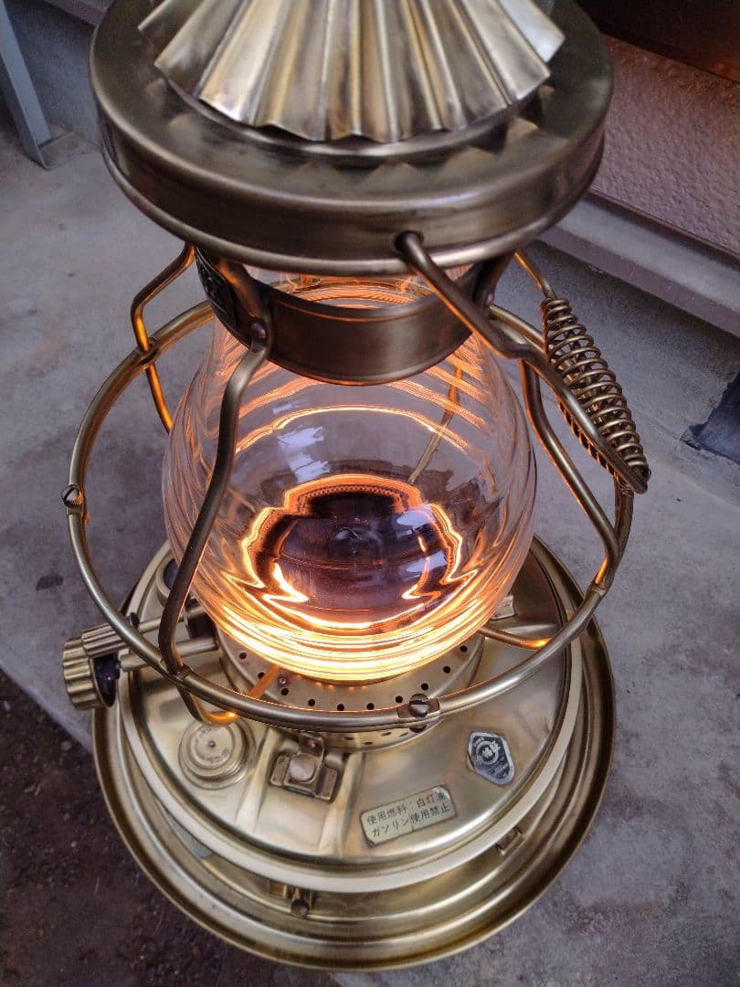 クラシック真鍮石油ストーブ