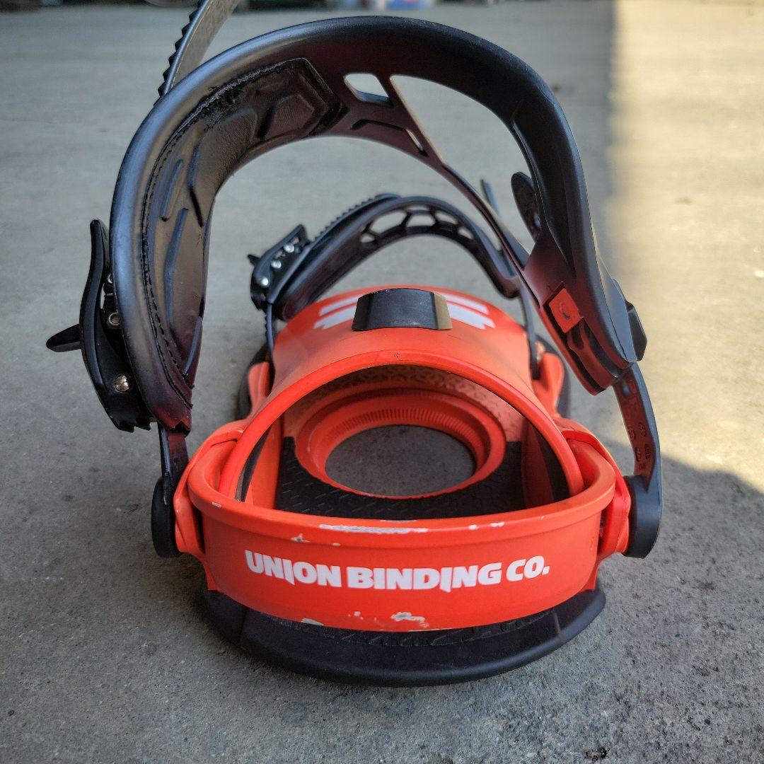 ユニオン　ストラータ　レッド