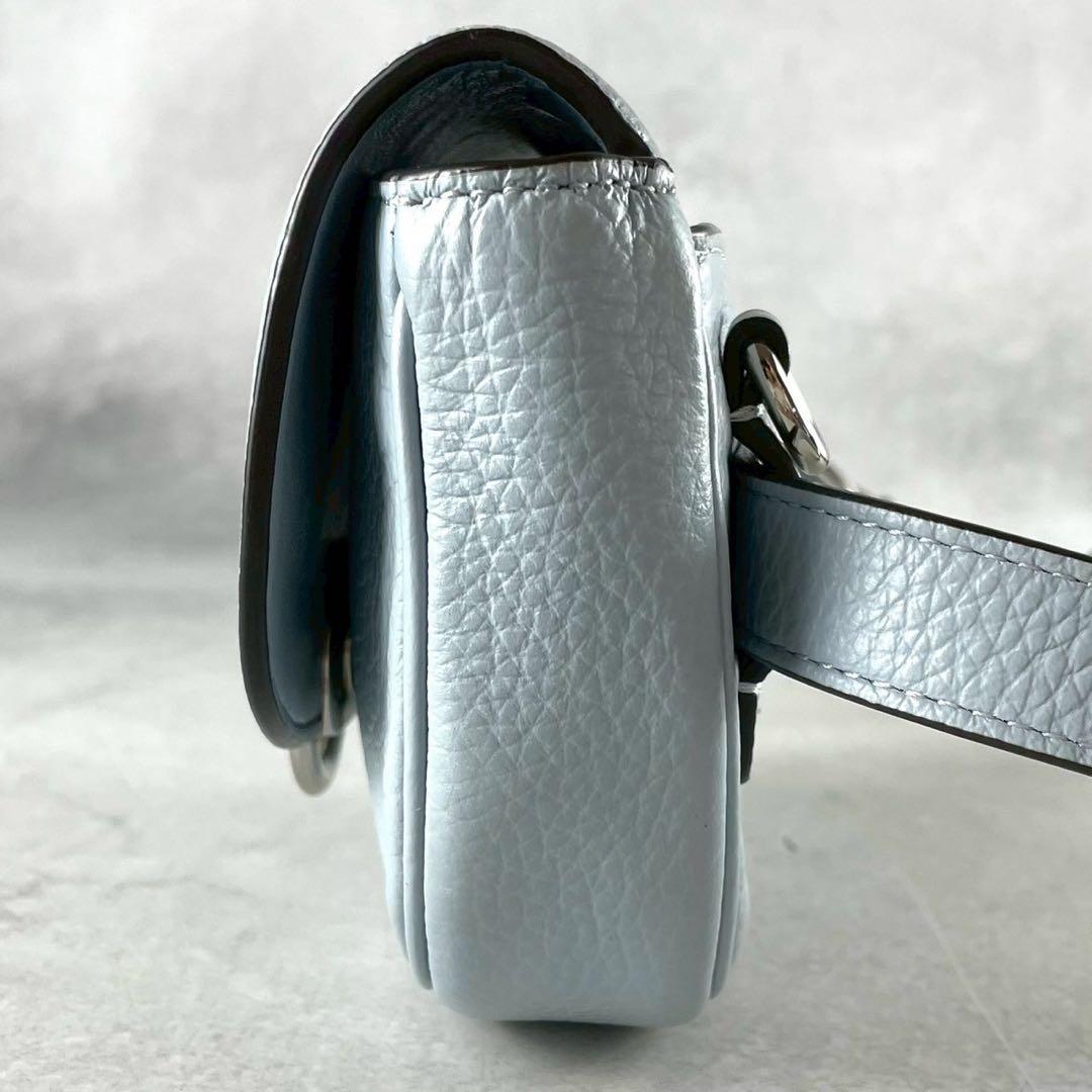 ✨美品✨コーチ　ボディバッグ　ショルダーバッグ 2way 馬車金具　レザー　青