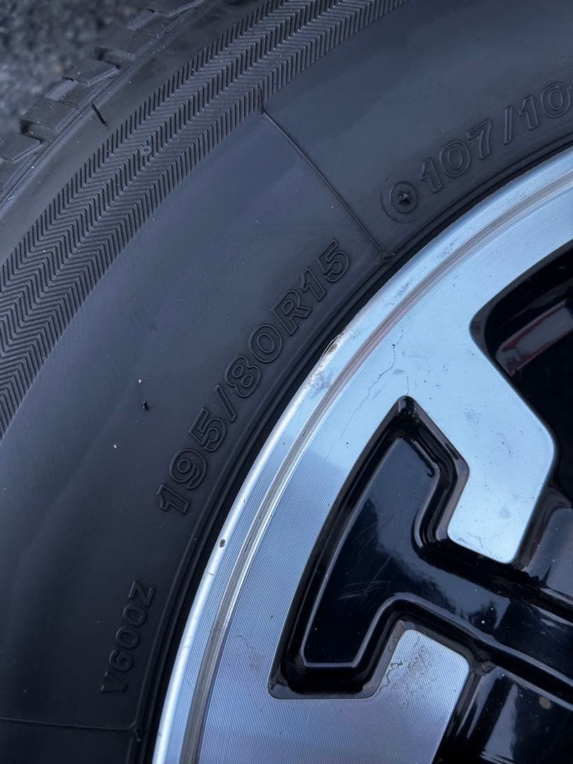 た*る様 送料込　キャラバン　プロスタイル　純正ホイール　2021年製　195/