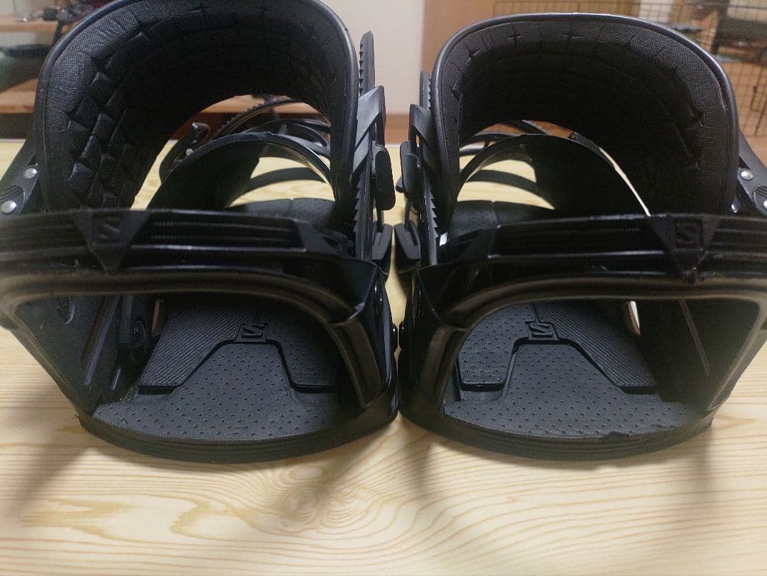 SALOMON Hologram サロモン ホログラム　ビンディング