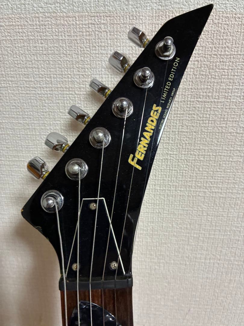 FERNANDES TEJ リミテッドエディション