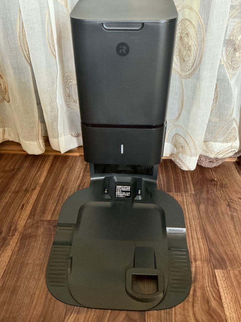 Roomba i7+ 自動ゴミ収集機能付き 付属品全てあり