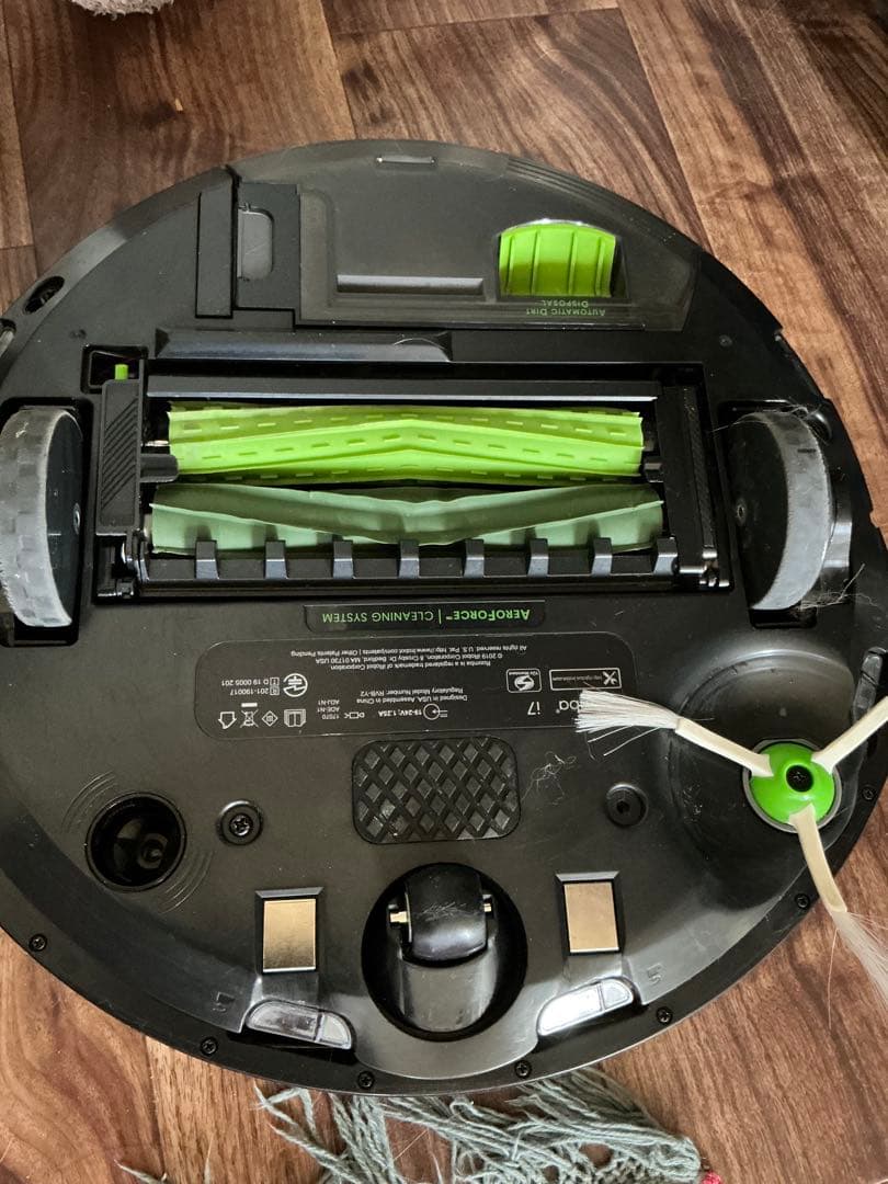 Roomba i7+ 自動ゴミ収集機能付き 付属品全てあり