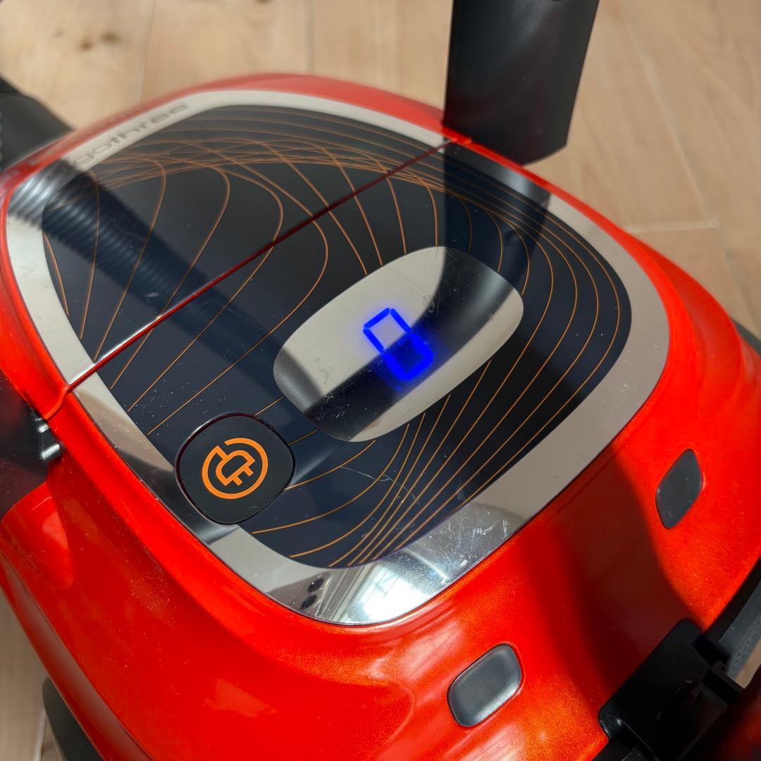 エレクトロラックス エルゴスリー オート 紙パック式 掃除機 EET530SO