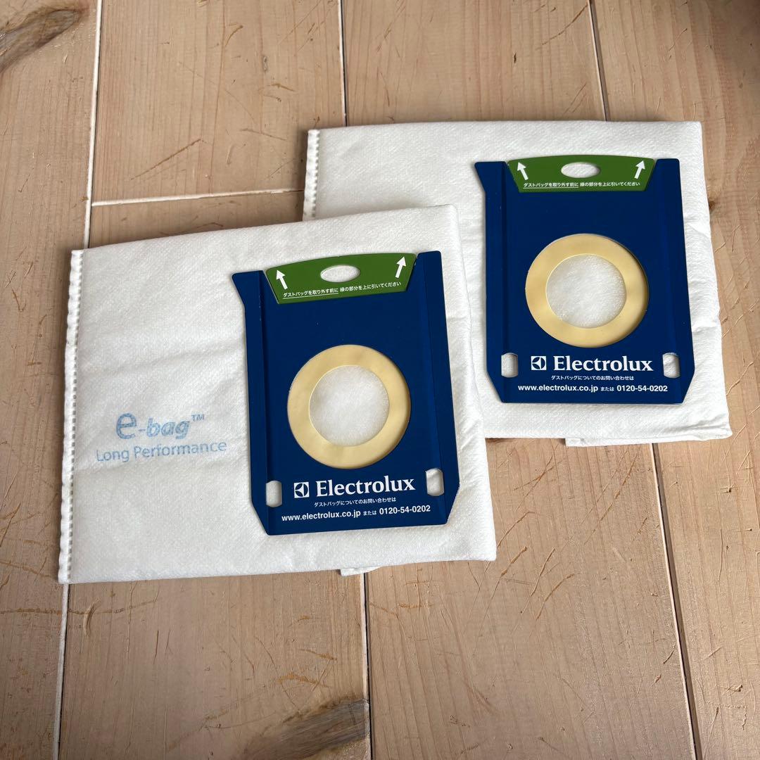 エレクトロラックス エルゴスリー オート 紙パック式 掃除機 EET530SO