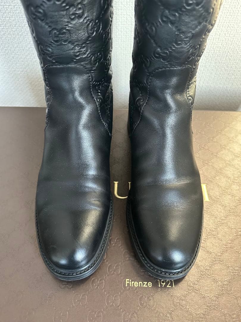 GUCCI ブラックレザー ロングブーツ GGパターン　39サイズ