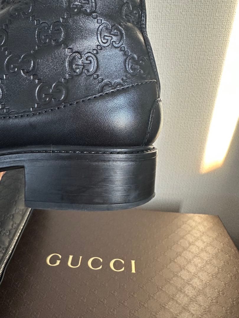 GUCCI ブラックレザー ロングブーツ GGパターン　39サイズ