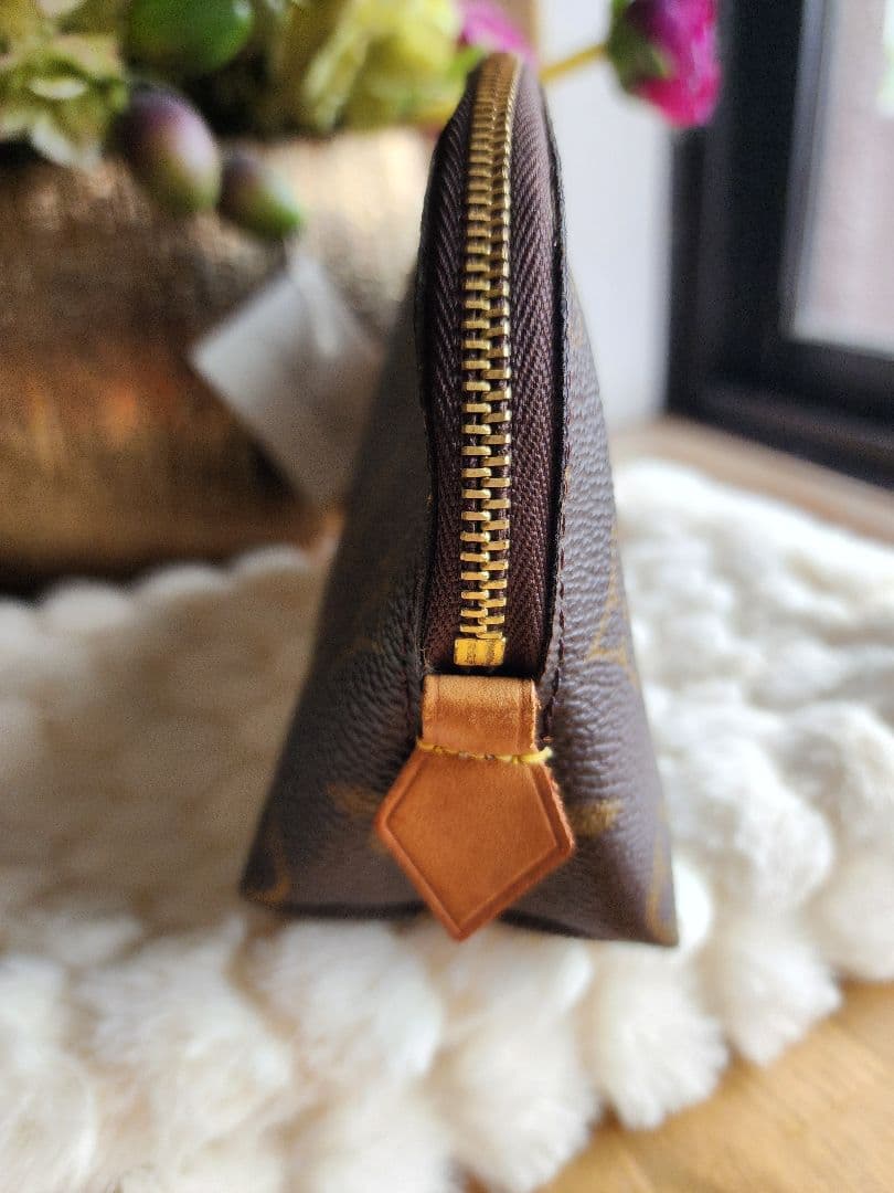 Louis Vuitton モノグラム ポーチ 約20cm