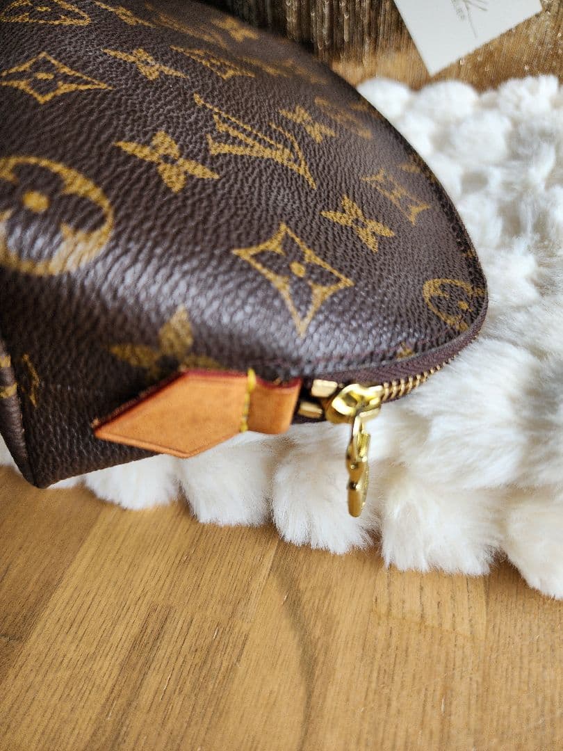 Louis Vuitton モノグラム ポーチ 約20cm