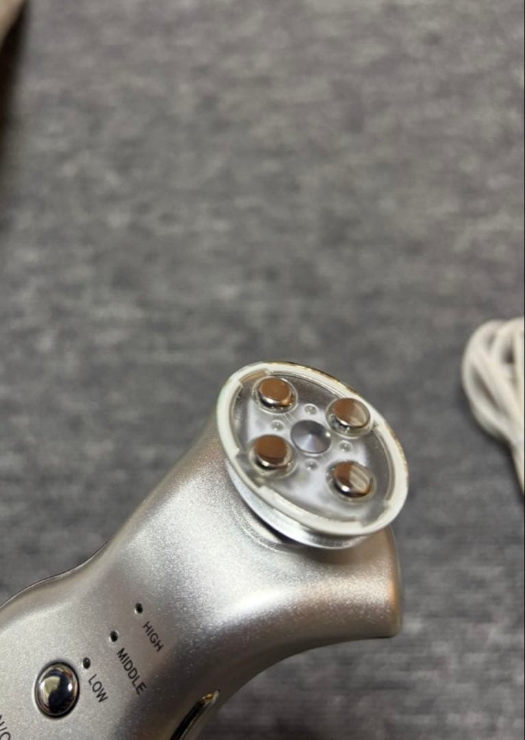 リベラータ　美顔器