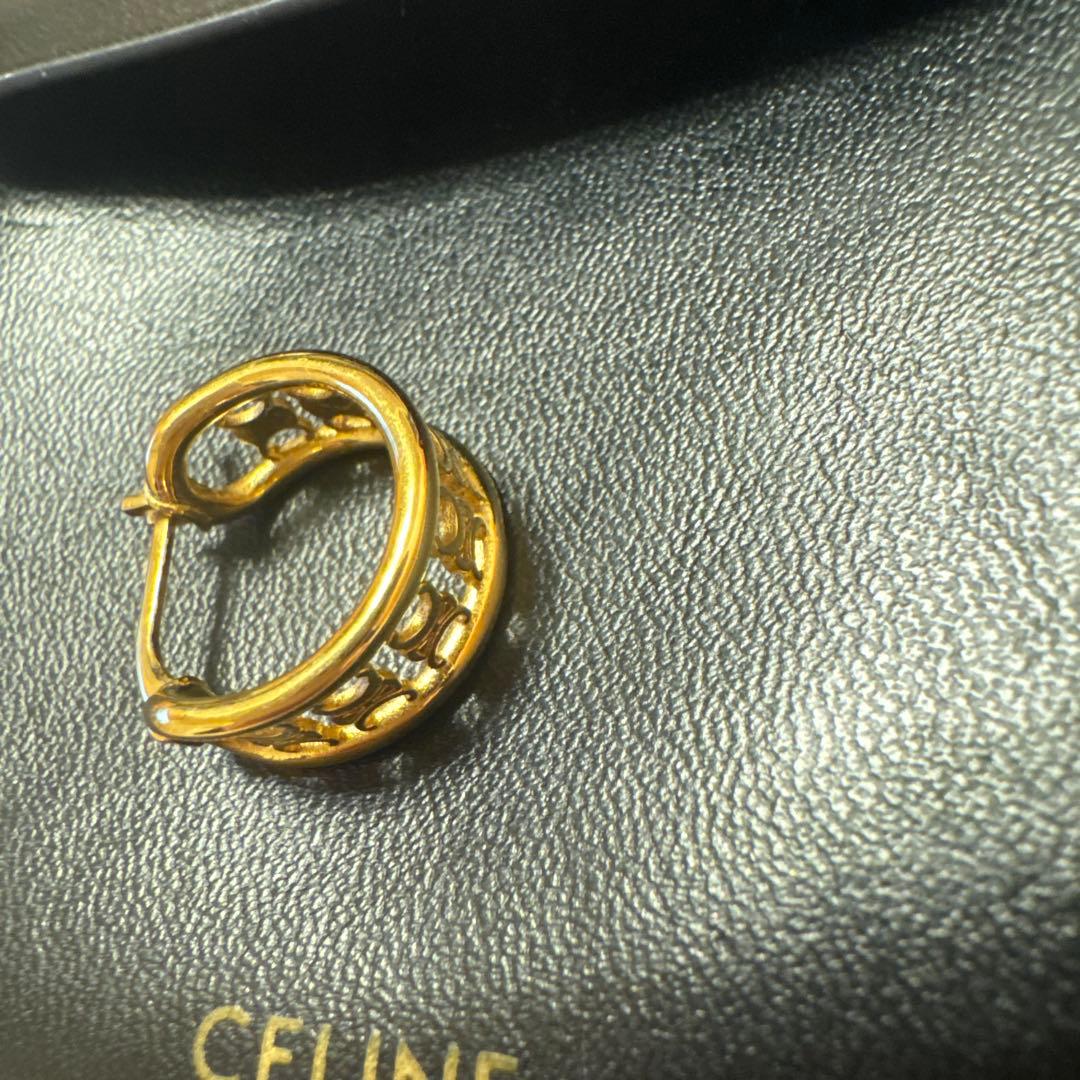 CELINE トリオンフ マルチフープピアス片耳