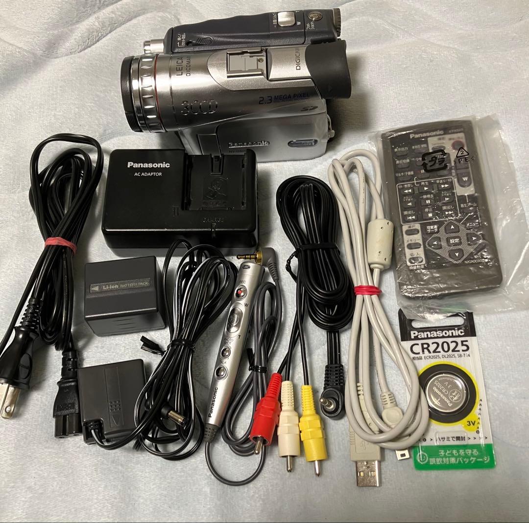 パナソニック ビデオカメラ NV-GS200 ミニDVテープ 作動機 付属品付き