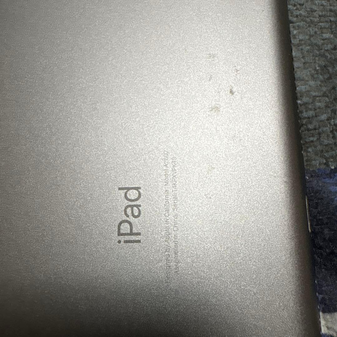 iPad 第9世代 64GB Wi-Fiモデル【中古品】