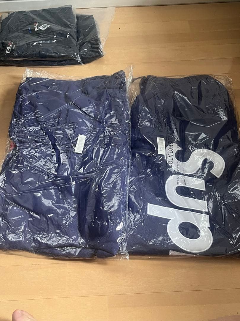 Supreme Satin セットアップ　ビッグロゴ