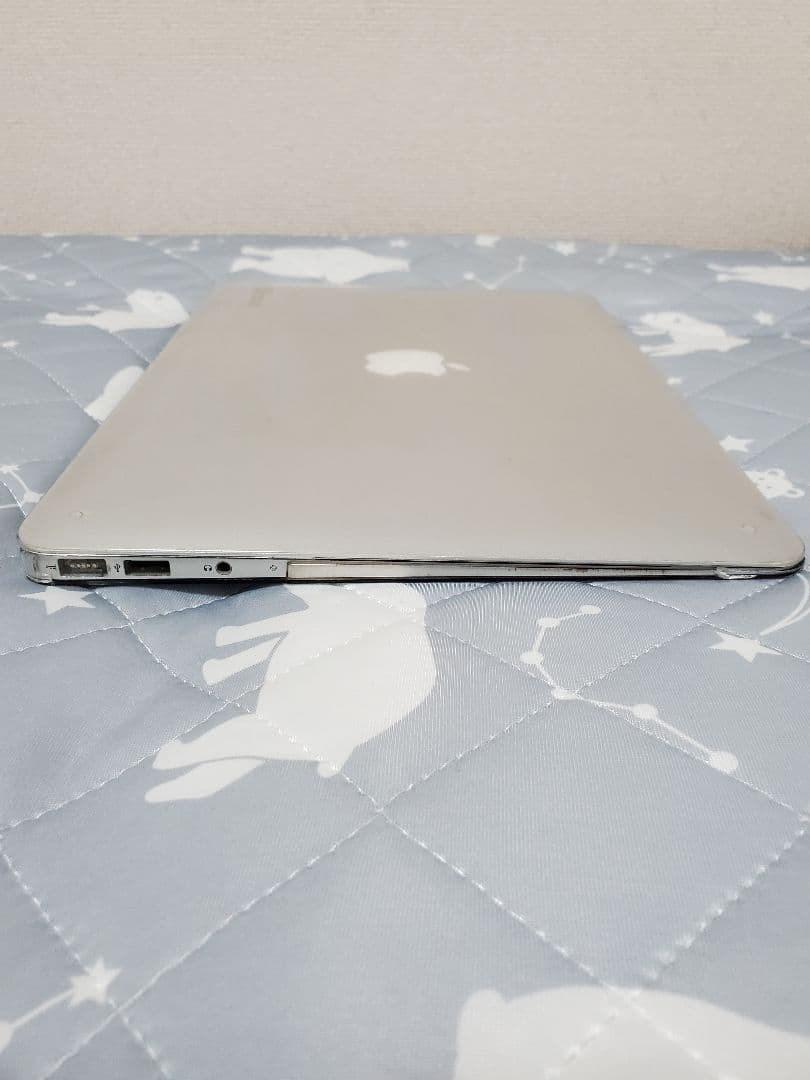 『クリアカバーつき』MacBook Air 13インチ
