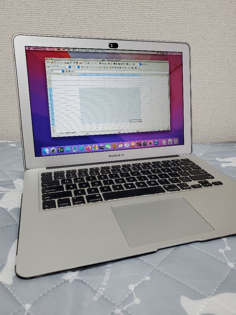 『クリアカバーつき』MacBook Air 13インチ