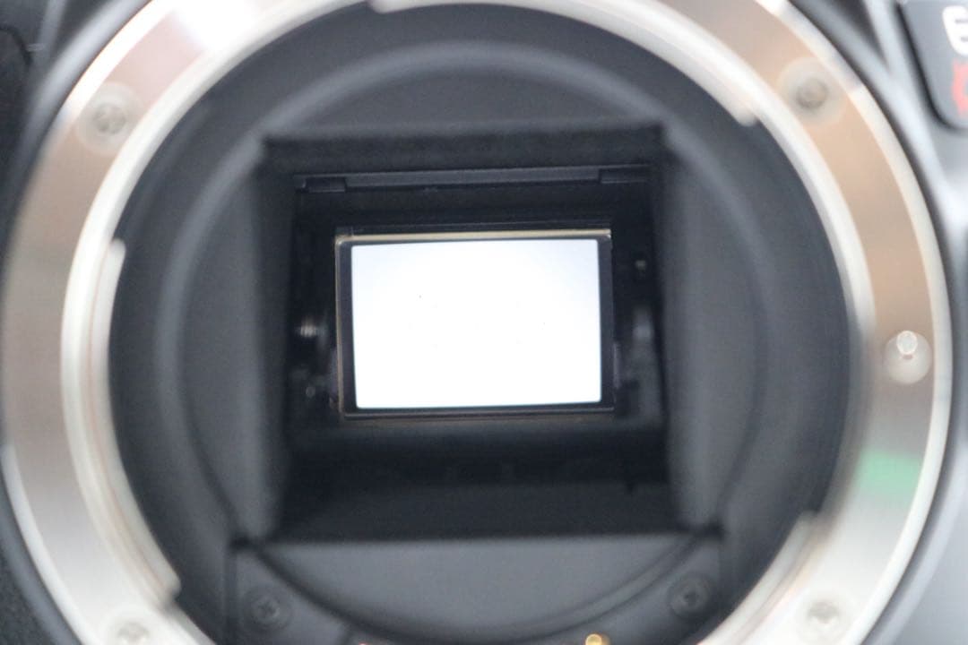 美品 【Canon EOS Kiss X10 トリプルレンズセット】 安心保証◎