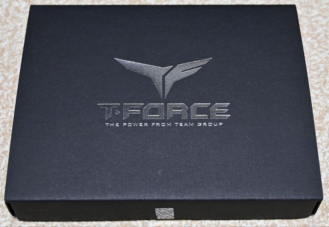 メモリー Team Xtreem ARGB DDR4 4000MHz 32GB