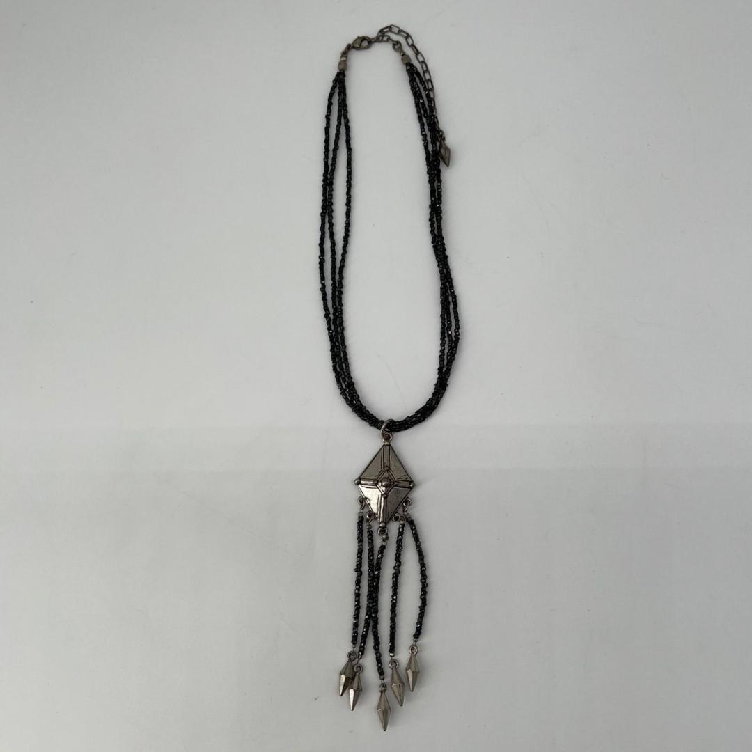 12561 Y2k JPG archiveゴルチエ 00ビーズ3重ネックレス