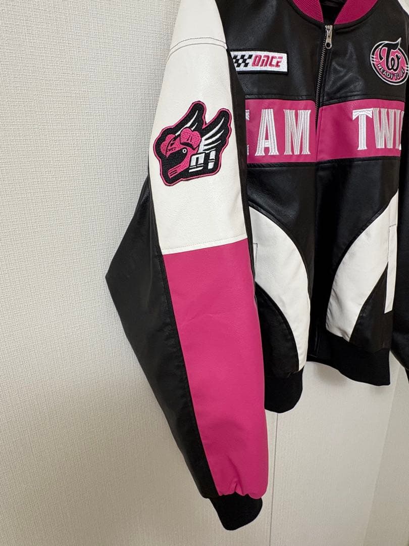 TWICE READY TO BE レザージャケット