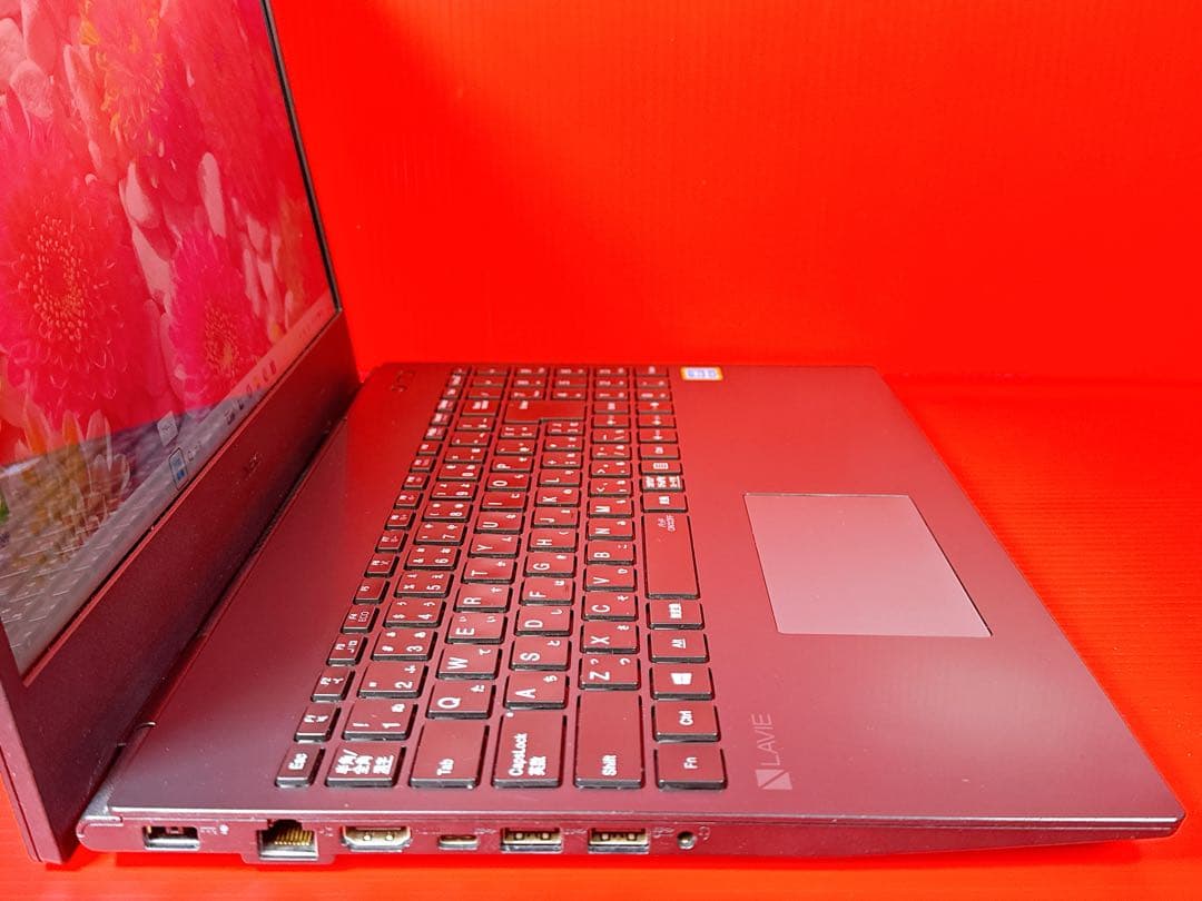 ✨極上品✨初期設定済ですぐ使える！サクサク快適！SSD512GB