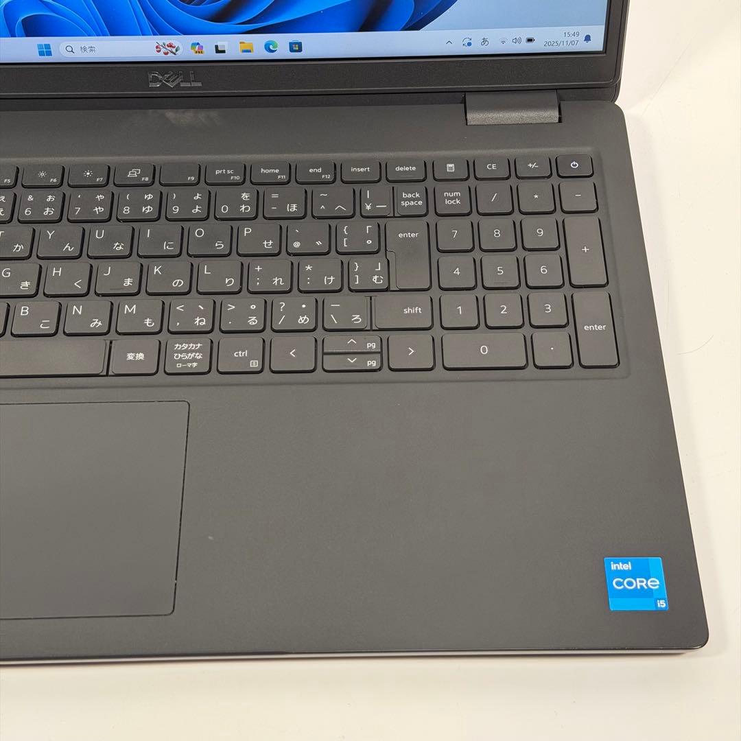 Windowsノート本体 84.Latitude3520 i5-11/16G512G Office2024