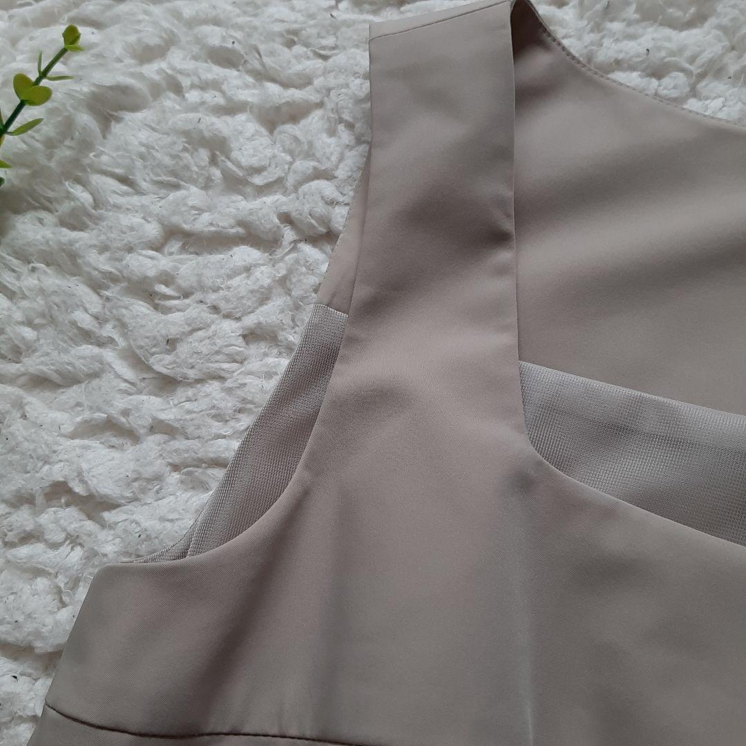 フォクシーニューヨーク ノースリーブ ワンピース べーシュ　ボタン　40 L　A