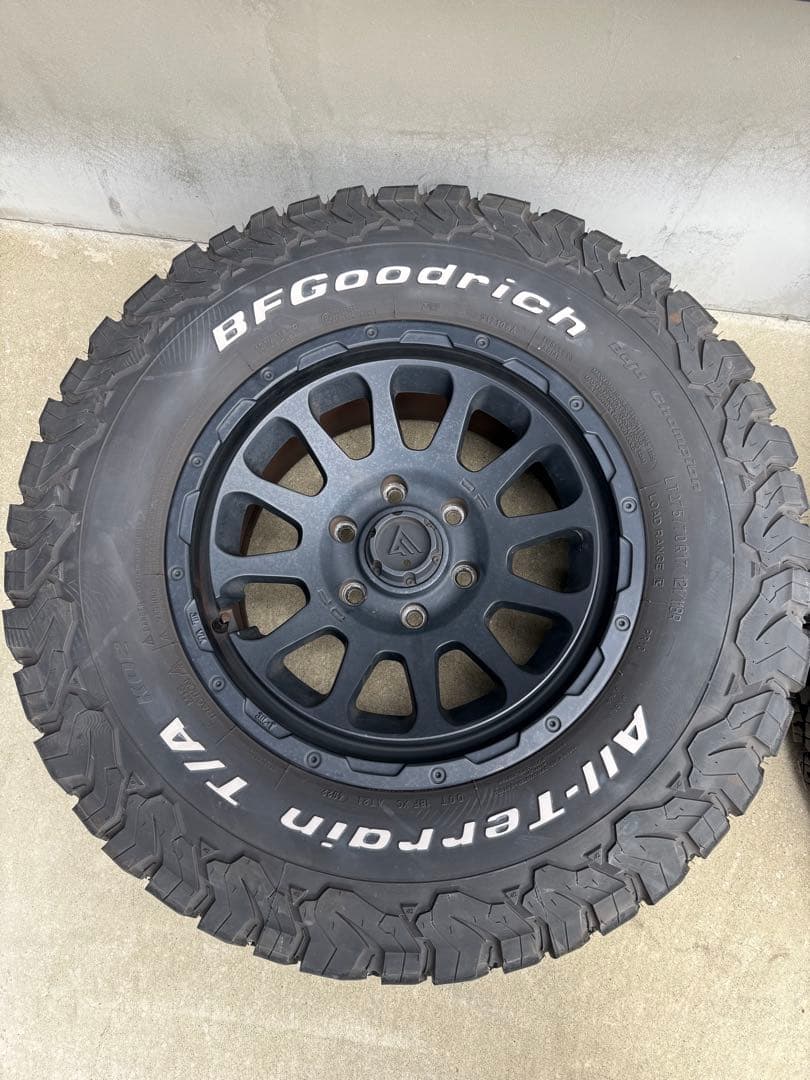 デルタフォース オーバル ＢＦグッドリッチ KO2 275 70 17 4本