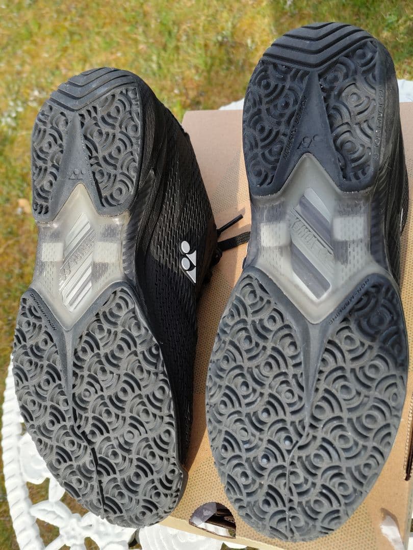 YONEX パワークッションアドアクセルテニスシューズGC25cm