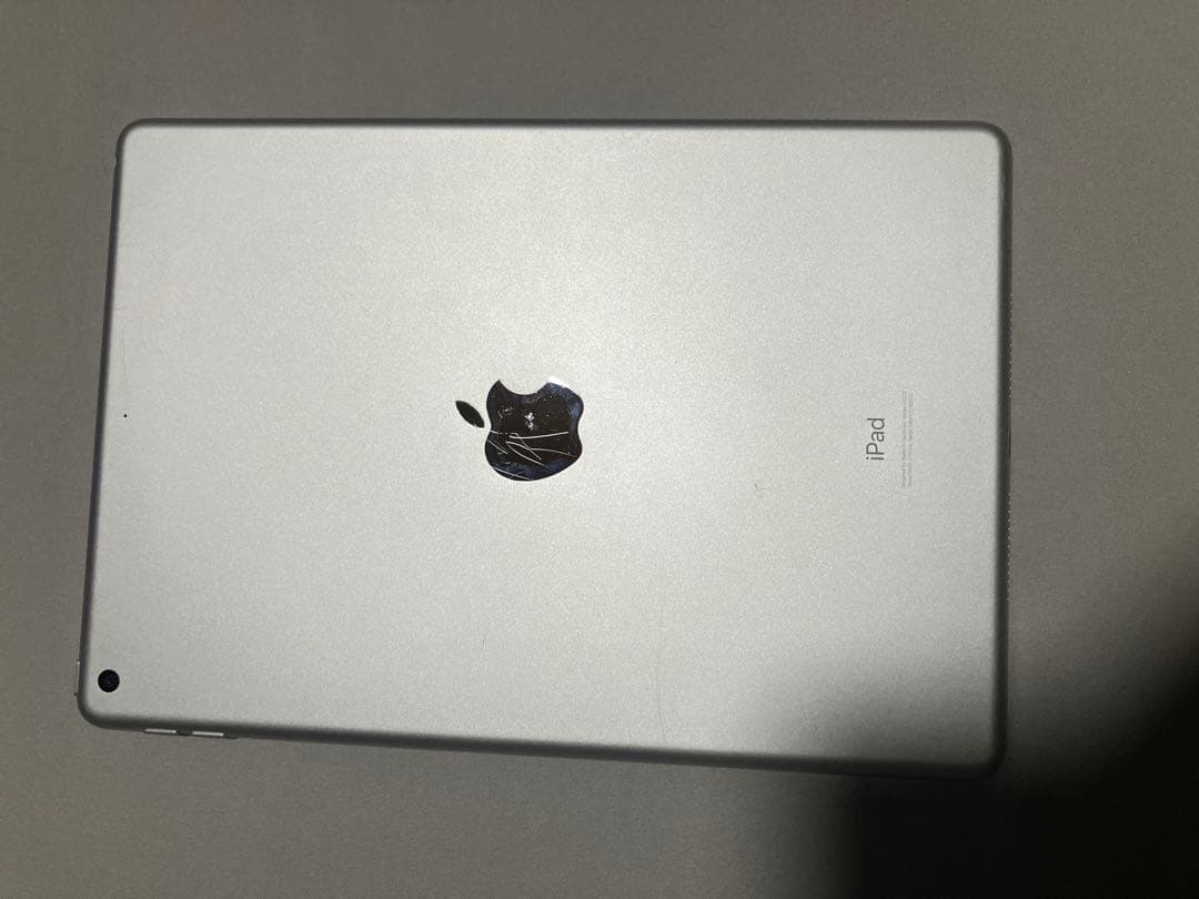 【訳アリ】iPad 第8世代 Wi-Fi 32GB シルバー ジャンク
