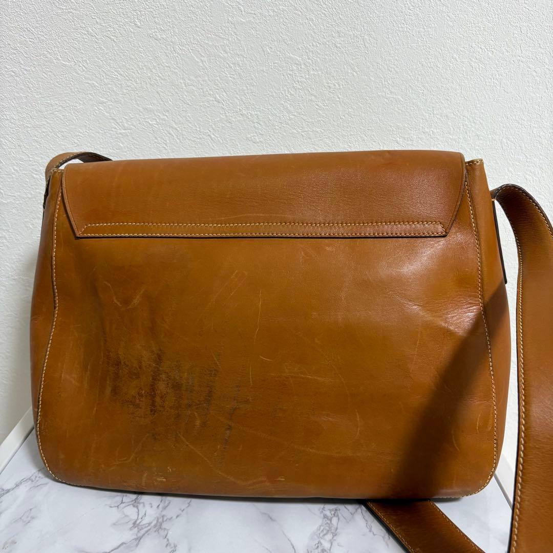 archive prada メッセンジャーバッグ ショルダーバッグ ロゴ型押し