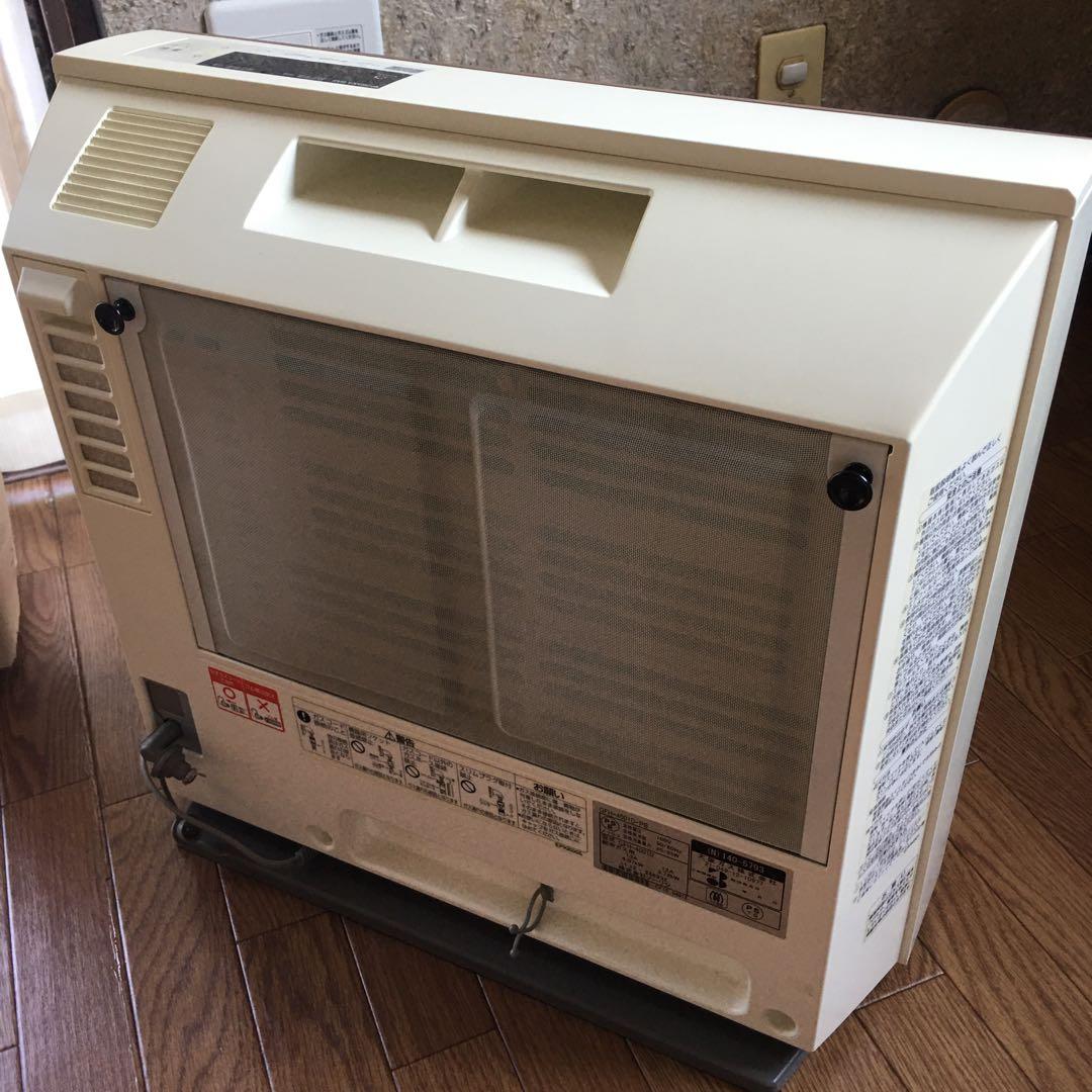 ガスファンヒーター　都市ガス用　2011年製　パステルピンクパネル　ガス線付き！