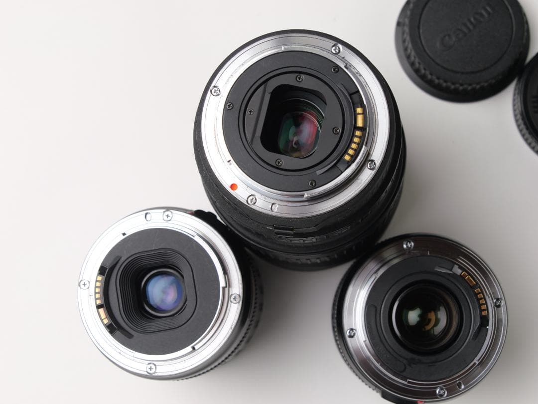 CANON 6D Mark2　おまけレンズ付き