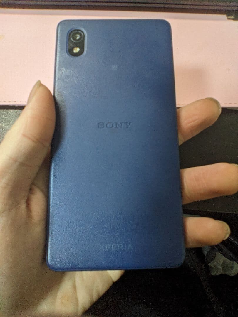 スマートフォン本体 Xperia ace III