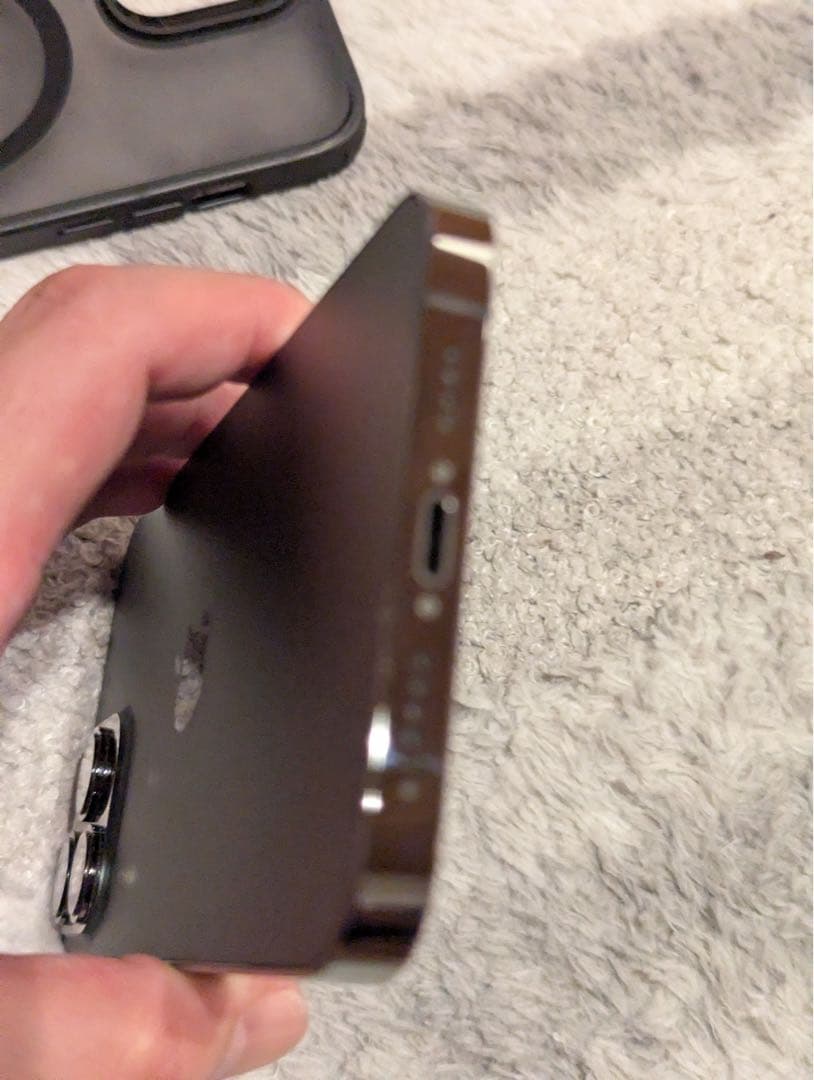 iPhone 13 Pro Max 128GB 本体、SIMフリー　ケース付き