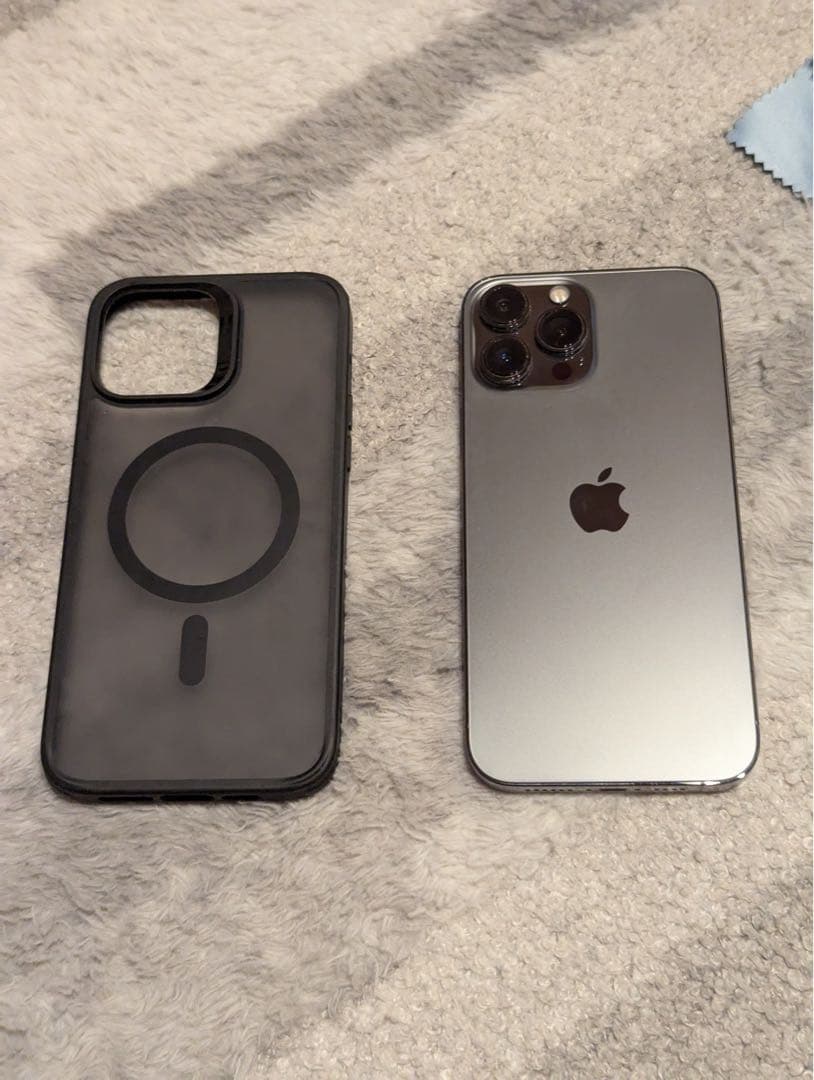 iPhone 13 Pro Max 128GB 本体、SIMフリー　ケース付き