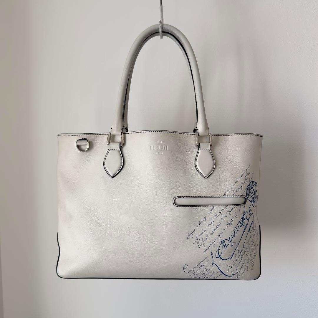 世界に一つ 72万円 ベルルッティ 特注トゥジュール ホワイトレザートートバッグ