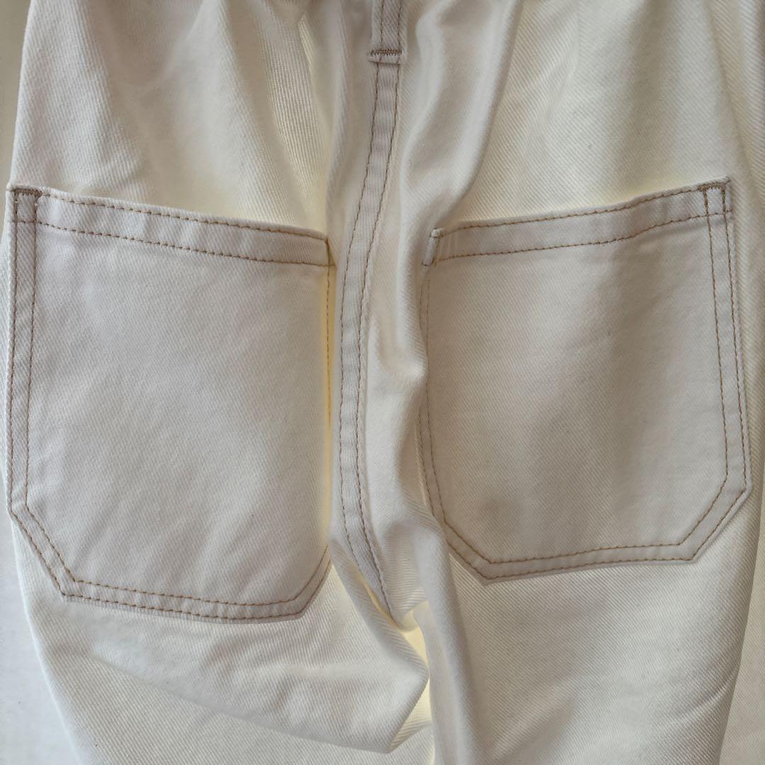 こだわりシルエットのデニムパンツ　our