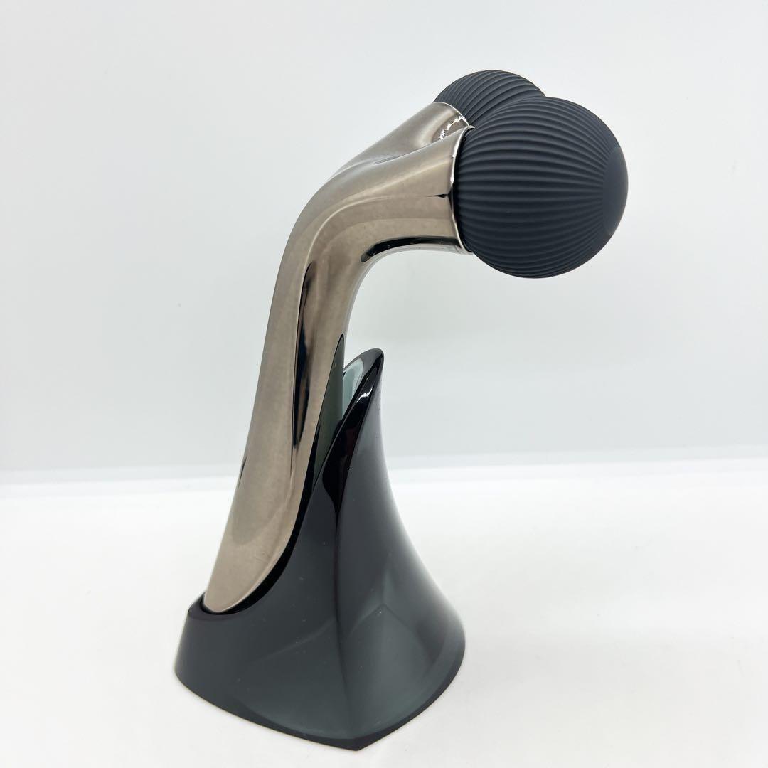 【新品未使用】MTG Refaオニキスブラック MDNA SKIN 美容ローラー