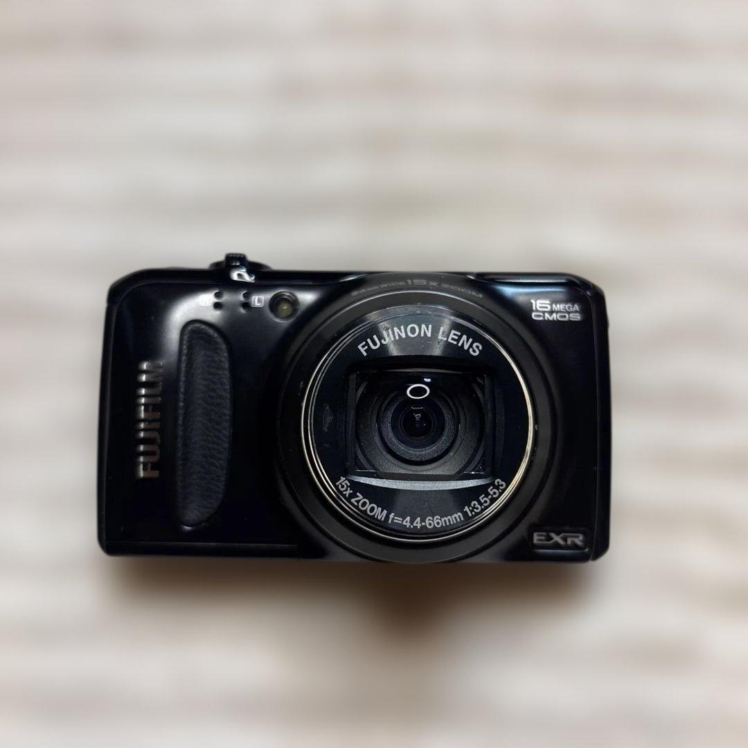 Fujifilm FINEPIX F200EXR コンパクトデジタルカメラ