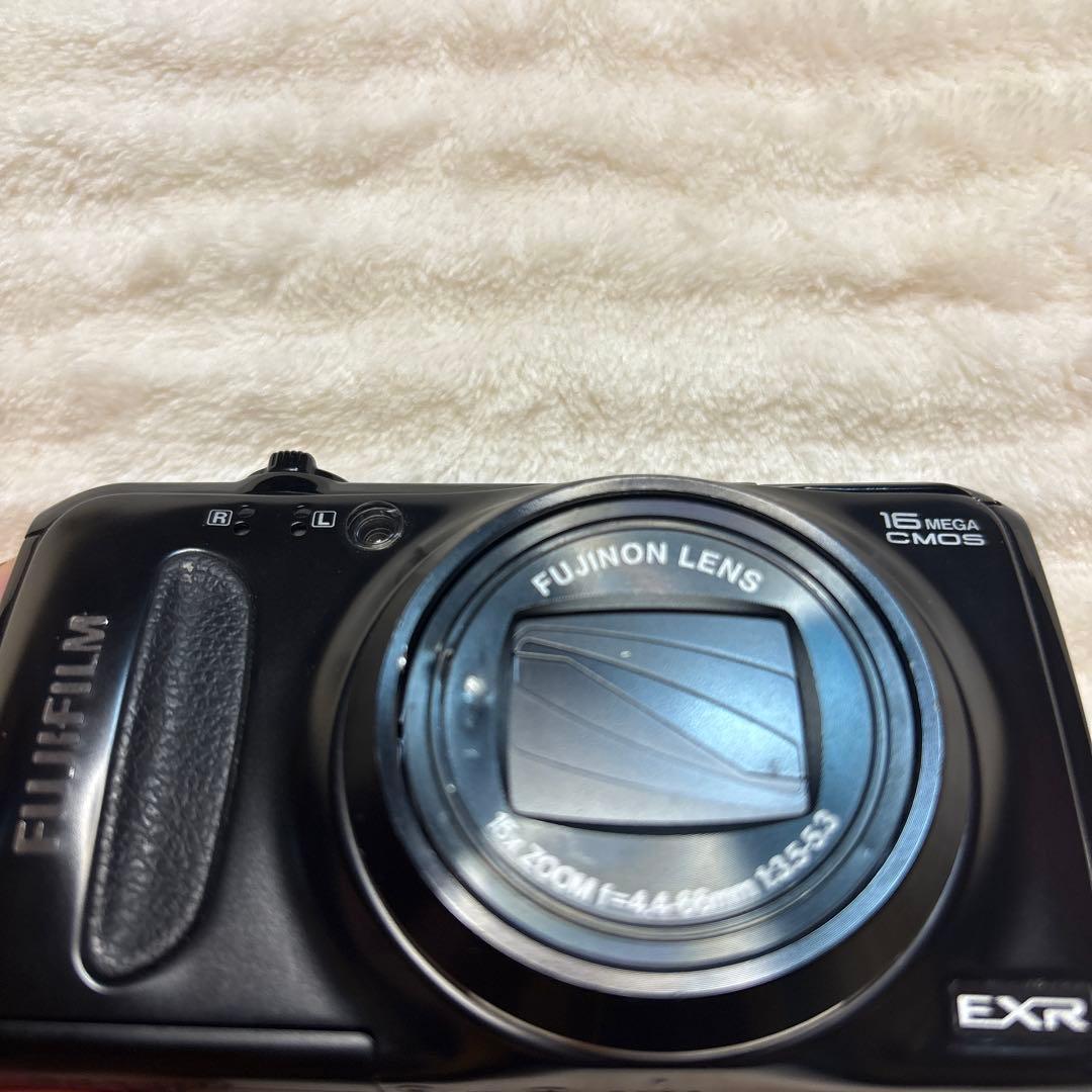 Fujifilm FINEPIX F200EXR コンパクトデジタルカメラ