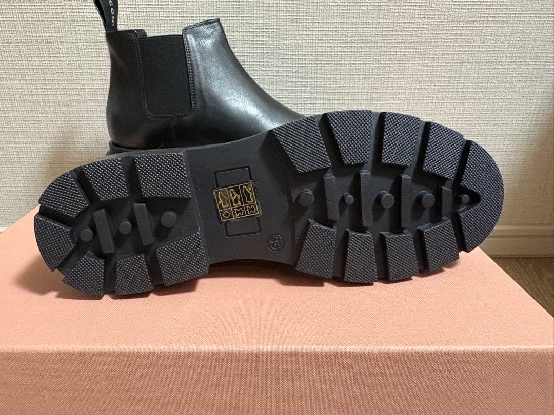 【新品未使用】ファビオルスコーニ　サイドゴアブーツ